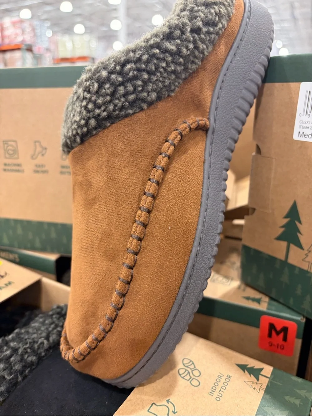 dearfoams Men’s Brown Faux-Shearling Moccasin Slip-On memory foam new